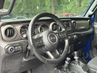 Jeep Wrangler 2020 4x4 Willys Sport 2dr SUV