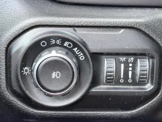Jeep Wrangler 2020 4x4 Willys Sport 2dr SUV