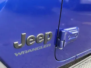 Jeep Wrangler 2020 4x4 Willys Sport 2dr SUV