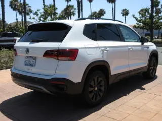 Volkswagen Taos 2022 S 4dr SUV