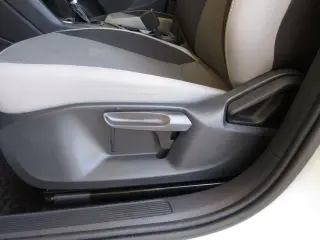 Volkswagen Taos 2022 S 4dr SUV