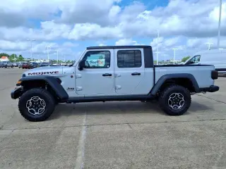 Jeep Gladiator 2023 4x4 Mojave 4dr Crew Cab 5.0 ft. SB