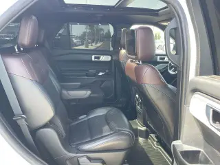 Ford Explorer 2022 AWD Platinum 4dr SUV