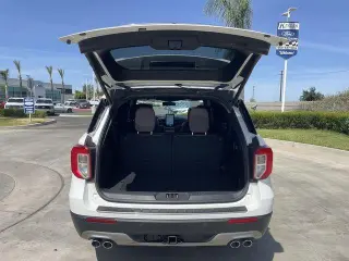 Ford Explorer 2022 AWD Platinum 4dr SUV