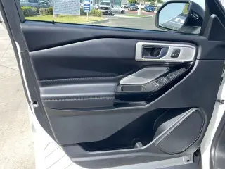 Ford Explorer 2022 AWD Platinum 4dr SUV