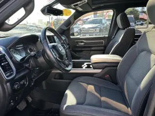 Ram 1500 2019 4x4 Big Horn 4dr Crew Cab 5.6 ft. SB Pickup