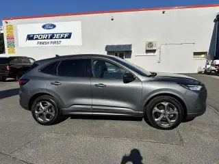 Ford Escape 2023 AWD ST-Line 4dr SUV