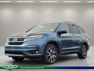 Honda Pilot 2021 AWD Touring 4dr SUV w/Rear Captain's Chairs