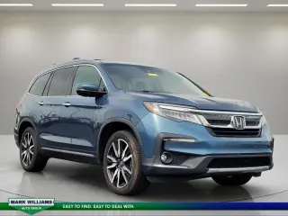 Honda Pilot 2021 AWD Touring 4dr SUV w/Rear Captain's Chairs