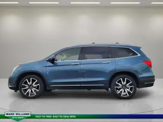 Honda Pilot 2021 AWD Touring 4dr SUV w/Rear Captain's Chairs