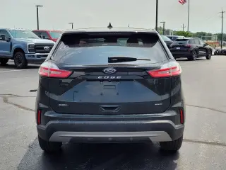 Ford Edge 2023 AWD SEL 4dr Crossover