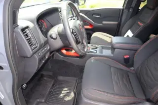 Nissan Frontier 2024 4x4 PRO-4X 4dr Crew Cab 5 ft. SB