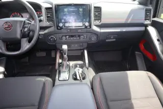 Nissan Frontier 2024 4x4 PRO-4X 4dr Crew Cab 5 ft. SB