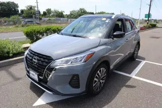 Nissan Kicks 2023 SV 4dr Crossover