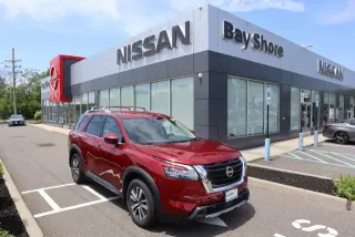 Nissan Pathfinder 2024 AWD SL 4dr SUV