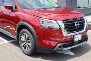 Nissan Pathfinder 2024 AWD SL 4dr SUV
