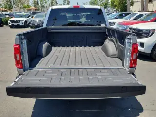 Ford F-150 2022 4x2 XL 4dr SuperCrew 5.5 ft. SB