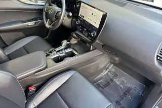 Lexus NX 350 2024 AWD Premium 4dr Crossover