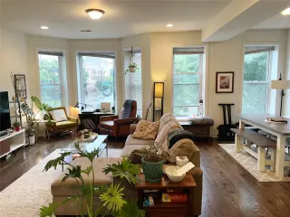 Propiedad en alquiler con 3 habitaciones y 2 baños en Chicago