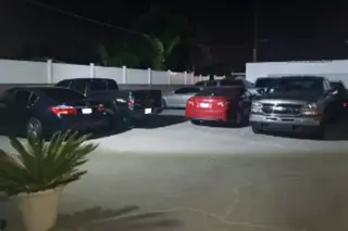 LEGALIZAMOS CAMIONETAS Y AUTOS