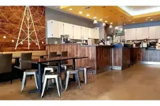 RESTAURANTE EN LONG BEACH
