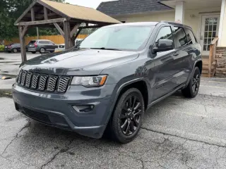 2017 Jeep Grand Cherokee Altitude