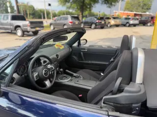 2009 Mazda MX-5 Miata Sport