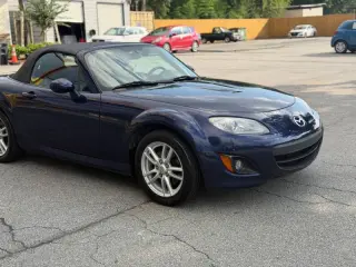 2009 Mazda MX-5 Miata Sport