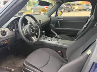 2009 Mazda MX-5 Miata Sport
