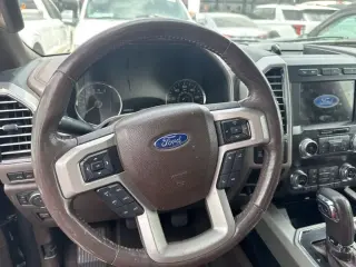Ford F-150 2019 4x4 Platinum 4dr SuperCrew 5.5 ft. SB