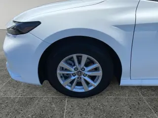 Toyota Camry 2025
