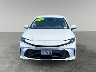 Toyota Camry 2025