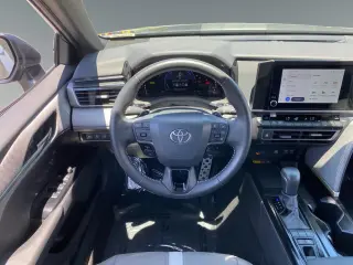 Toyota Camry 2026