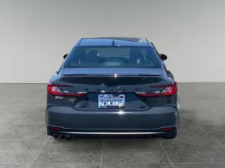 Toyota Camry 2026