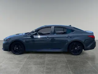 Toyota Camry 2026