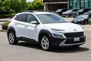 Hyundai KONA 2023 SEL 4dr Crossover