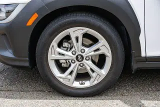 Hyundai KONA 2023 SEL 4dr Crossover