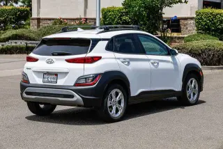 Hyundai KONA 2023 SEL 4dr Crossover