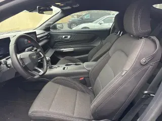 Ford Mustang 2024 EcoBoost 2dr Fastback