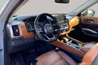 Nissan Pathfinder 2022 AWD Platinum 4dr SUV