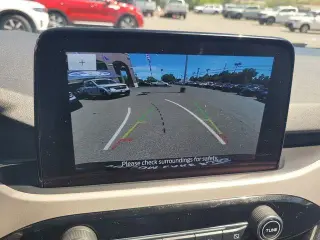 Ford Escape Plug-In Hybrid 2022 SE 4dr SUV