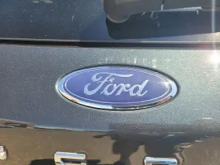 Ford Escape Plug-In Hybrid 2022 SE 4dr SUV