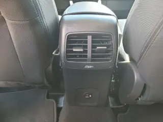 Ford Escape Plug-In Hybrid 2022 SE 4dr SUV