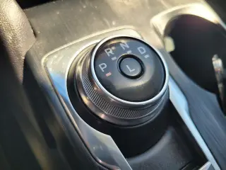Ford Escape Plug-In Hybrid 2022 SE 4dr SUV