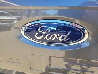 Ford F-150 2023 4x4 XL 4dr SuperCrew 5.5 ft. SB