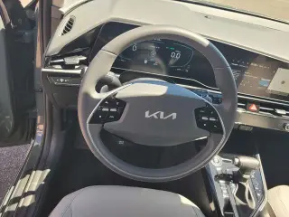Kia Niro 2025 EX 4dr Crossover