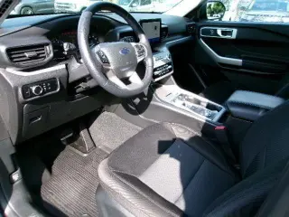 Ford Explorer 2023 AWD XLT 4dr SUV