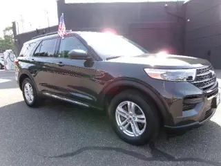 Ford Explorer 2023 AWD XLT 4dr SUV