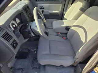 Dodge Dakota 2006 ST 4dr Club Cab SB
