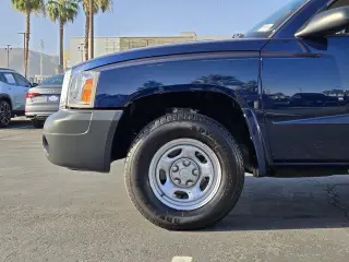 Dodge Dakota 2006 ST 4dr Club Cab SB